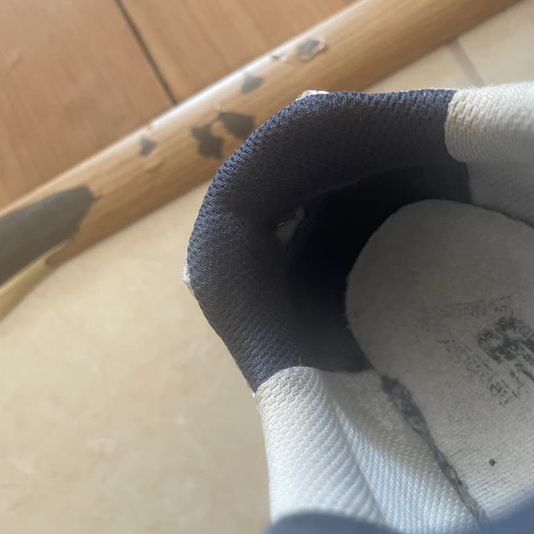 New Balance Ayakkabıda Beklenmedik Kalite Sorunu