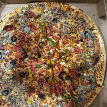 Bol Malzemeli Pizza Hayal Kırıklığı