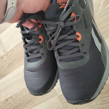 Reebok Ayakkabıda Hışırtı Sorunu Ve Garanti Mağduriyeti