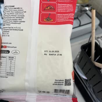 Son Kullanma Tarihi Geçmemiş Mozzarella'nın Küflü Çıkması