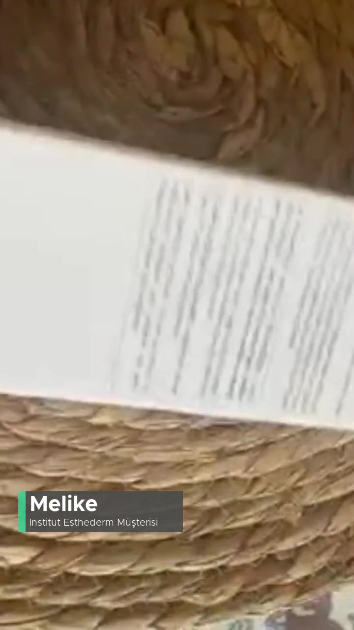Institut Esthederm Yüz Yıkama Jeli Bozuk Olabilir Mi videonun kapak resmi