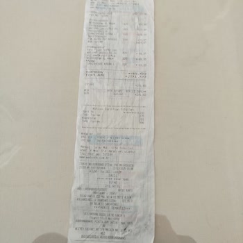 Watsons'ta Kırık Parfüm Ve Yetersiz Müşteri Hizmetleri