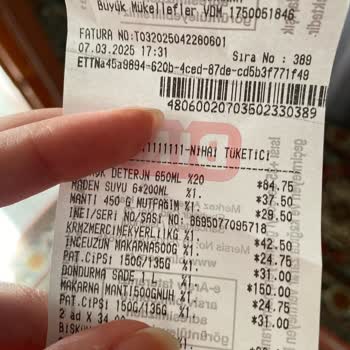 Kalitesiz Dondurma Deneyimi