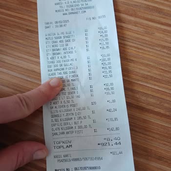 Bayat Ve Kalitesiz Baklava Deneyimi