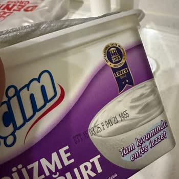 Küflü Yoğurt Şoku: Ailemizin Sağlığı Tehlikede!