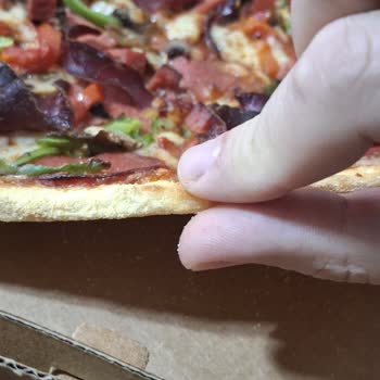 Yanlış Pizza Siparişi: Beklenmedik Sürpriz