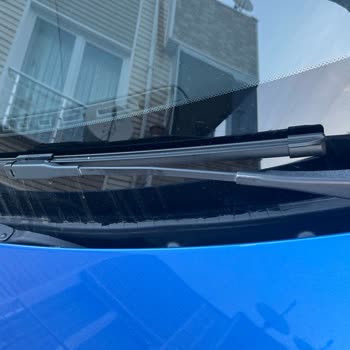 BMW Ön Cam Bakaliti Sorunu