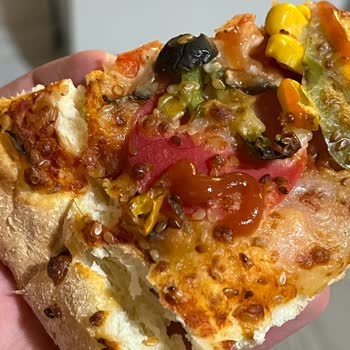 Domino's Pizzada Hijyen Skandalı!