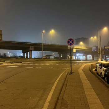 Gece Yolculuğunda İneceğim Yeri Kaçıran Otobüs