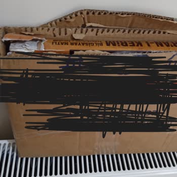 Hepsijet Kuryesi Yanlış Teslimat Ve Hasarlı Ürün Sorunu