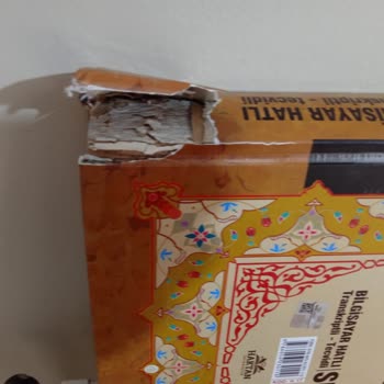 Hepsijet Kuryesi Yanlış Teslimat Ve Hasarlı Ürün Sorunu