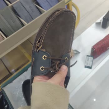 Togo Taurus Mağazasında Ayakkabı İade Sorunu