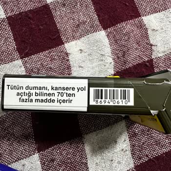 Parliament Midnight Blue'da Tütün Sorunu Ve Mağduriyet