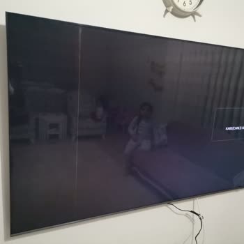 Samsung TV'de Beklenmedik Sarı Çizgi Sorunu