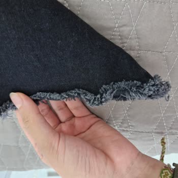Mavi Jean'lerde Beklenmedik Aşınma Sorunu