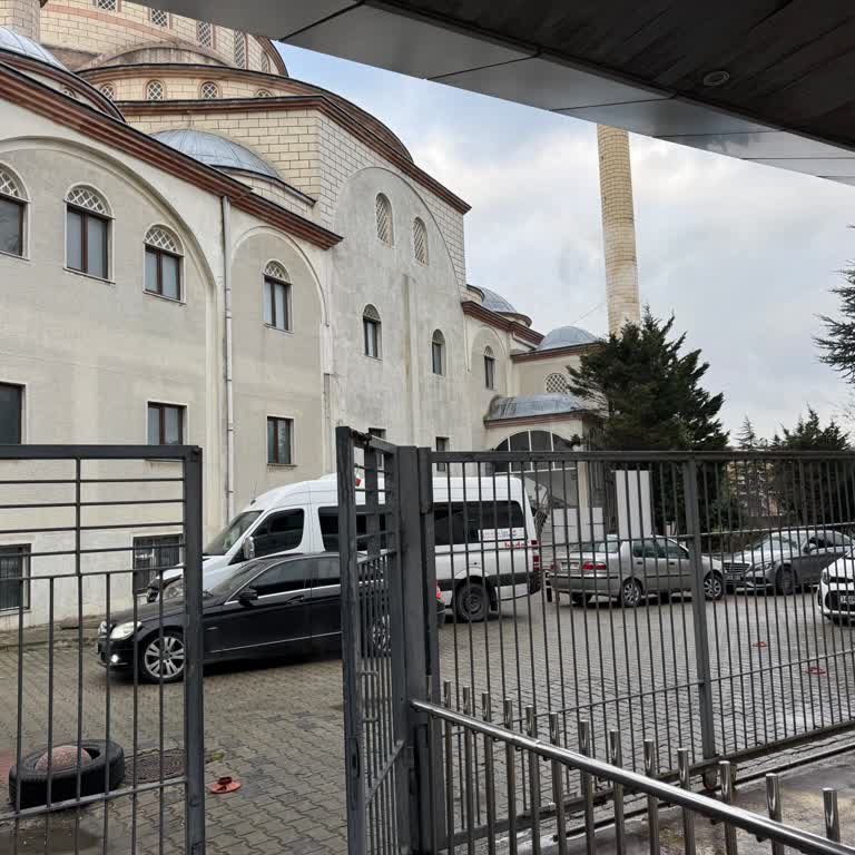 Büyükçekmece Kaymakamlığı Beykent Camii Çevresinde Ulaşım Ve Güvenlik Sorunları