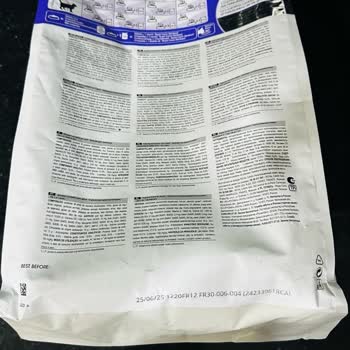 Sahte Kedi Maması İle Sağlık Tehlikesi