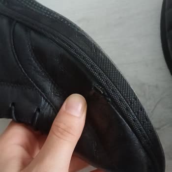 Deri Ayakkabının 8 Ayda Tabanının Ayrılması