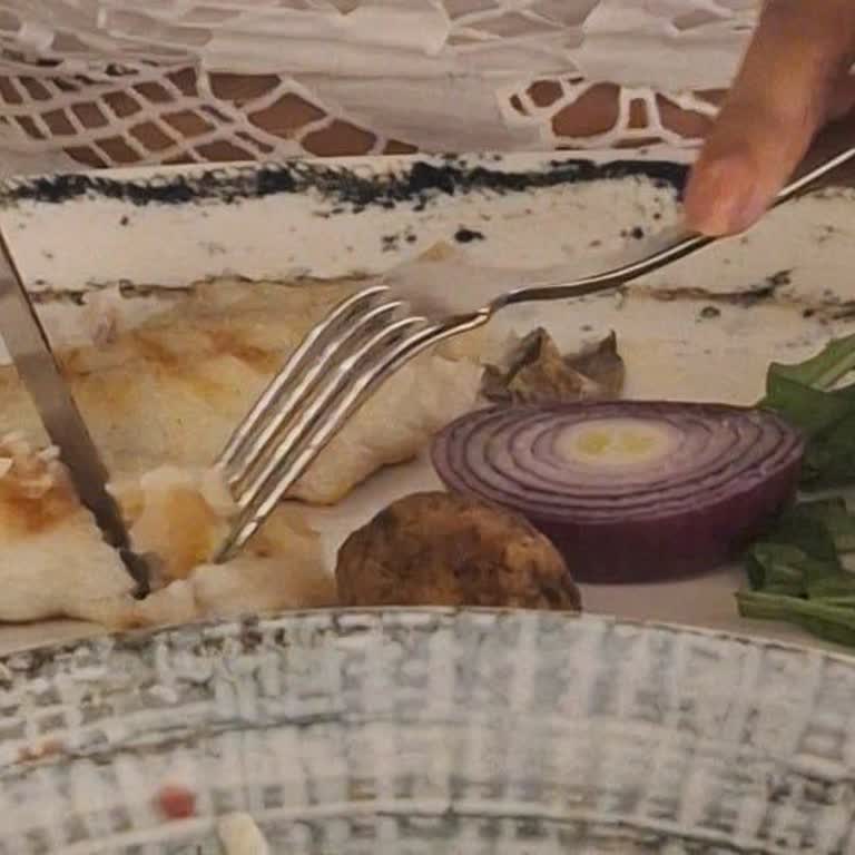 Zehirli Balık Ve Fahiş Fiyatlar: Restoranda Kabus Gecesi