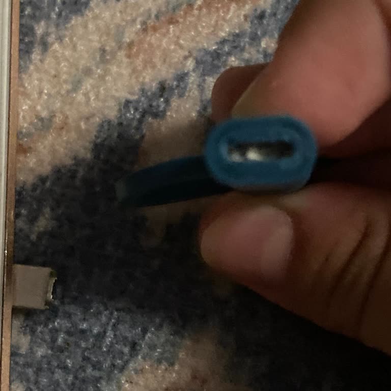 Şarj Aleti Sorunu Ve Yetersiz Müşteri Hizmeti