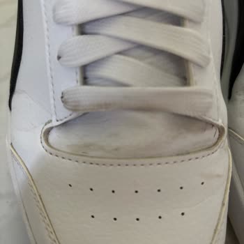 Puma Ayakkabıda Beklenmedik Çatlaklar