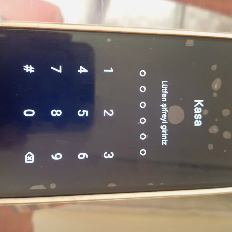 Kilit Ekranı Sorunu Ve Çözüm Arayışı