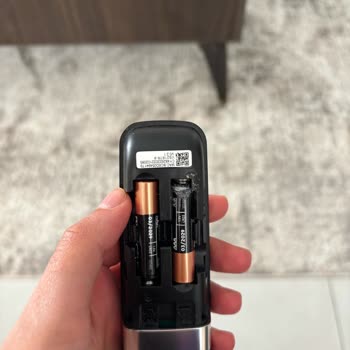Duracell Pillerinin Patlaması Ve Sıvı Sızıntısı Şoku