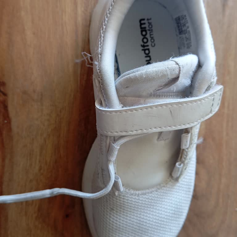 Adidas Ayakkabıda Kalite Sorunu