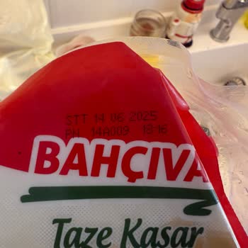 Taze Kaşar Peynirinde Keskin Koku Ve Tat Sorunu