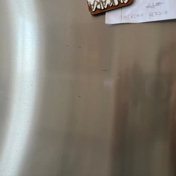 Bosch Buzdolabında Beklenmedik Paslanma Sorunu: Garanti Kapsamında Çözüm Arayışı