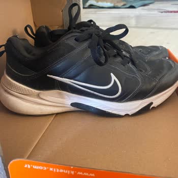 Nike Ayakkabının 9 Ayda Deforme Olması Ve Yetersiz Müşteri Hizmeti