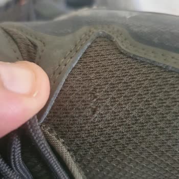 Ayakkabı Deformasyonu Ve İlgisiz Müşteri Hizmetleri