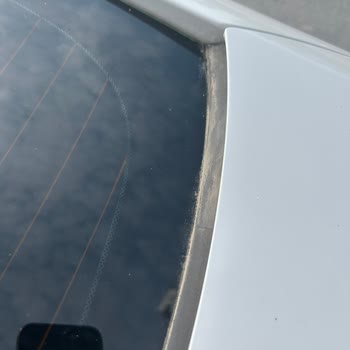 Araba Yıkama Hizmetinde Hayal Kırıklığı: İş Bilmezlik Ve Yetersiz Hizmet