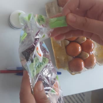 Kırık Yumurtalar Ve Hayal Kırıklığı: Kayaşehir Migros Şubesi