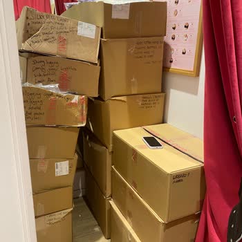 Kabin Krizi: Penti Mağazasında Alışveriş Çilesi