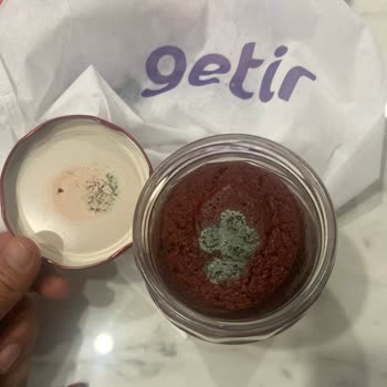 Küflü Domates Salçası Ve Hayal Kırıklığı