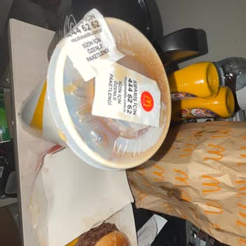 Gemlik'teki McDonald's Hizmet Kalitesi Sorunu