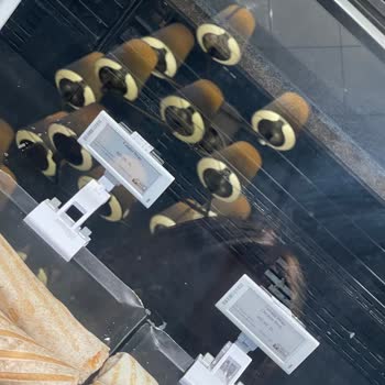 Esenboğa Havalimanı'nda Fahiş Yemek Fiyatları