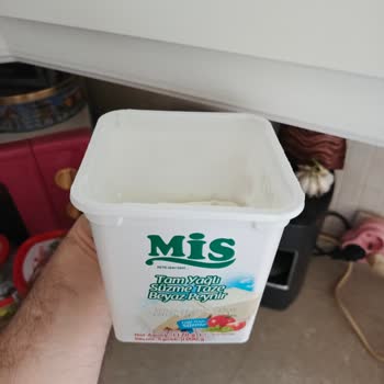 Taze Peynirin Erken Küflenmesi Ve Son Kullanma Tarihi Şüphesi