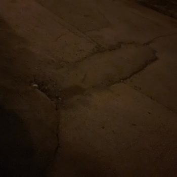 Bozulan Asfalt Ve Altyapı Sorunu