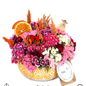 Anneme Gelen Çiçekler Tam Bir Hayal Kırıklığı