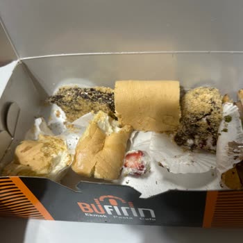 Küflü Pasta Şikayeti: İşletmenin İlgisiz Tavrı