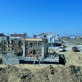 Hafta Sonu İnşaat Gürültüsü Ve Rahatsızlık