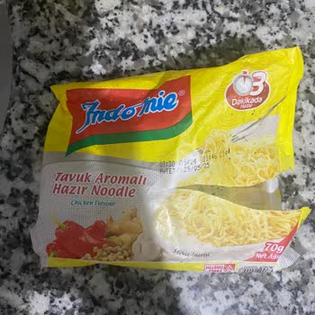 İndomie Noodle'da Böcek Şoku