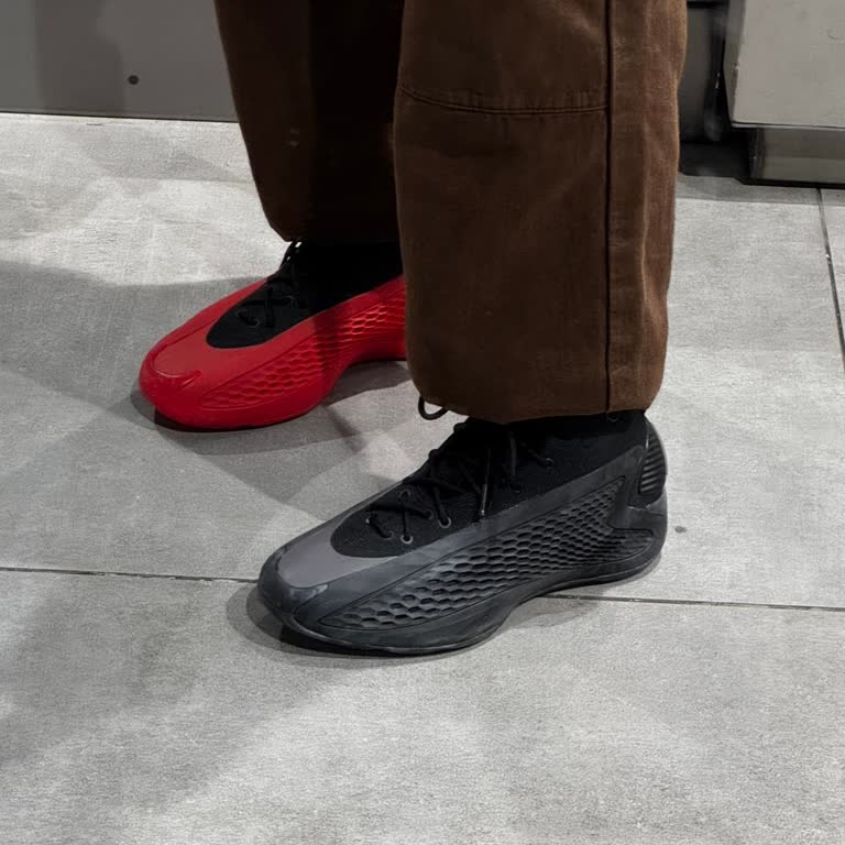 Ayakkabı Değişiminde Sorun Ve İlgisiz Personel