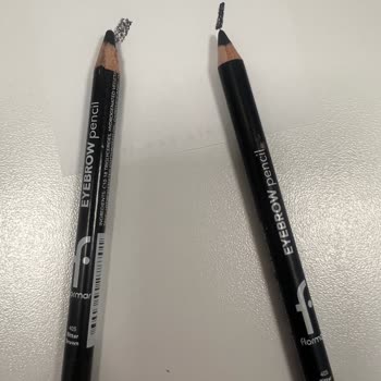 Kaş Kaleminde Renk Yanıltması: Bitter Brown Yerine Siyah