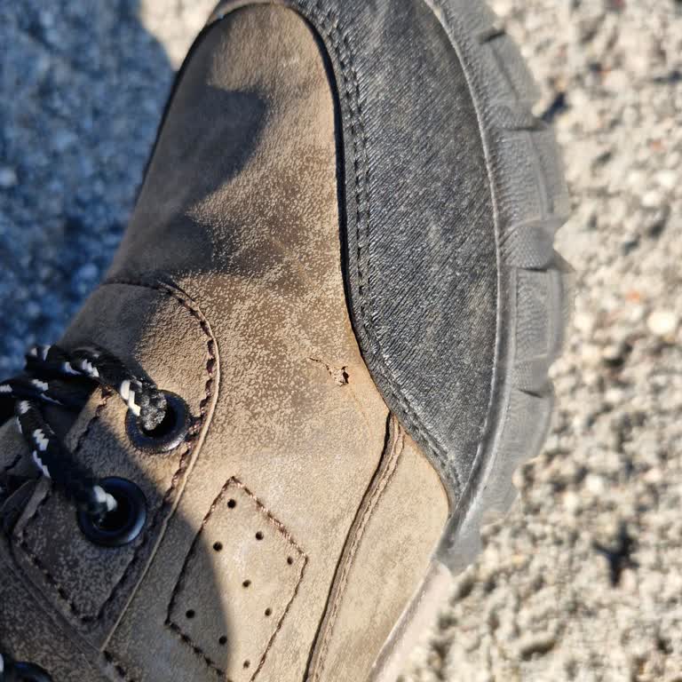 Slazenger İade Sürecinde Gecikme Ve Ürün Deformasyonu