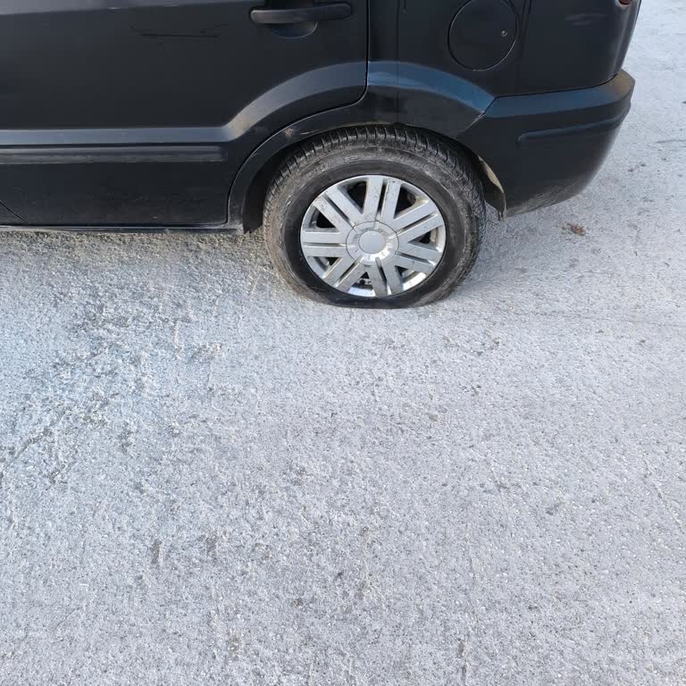 Serander Oto Lastik Hizmet Kusuru