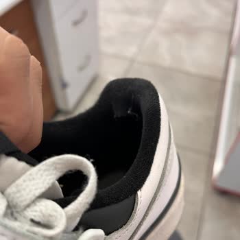 Garanti Dışı Bırakılan Ayakkabı Sorunu