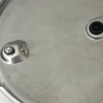 İlk Kullanımda Paslanan Fissler Tenceresi Hayal Kırıklığı